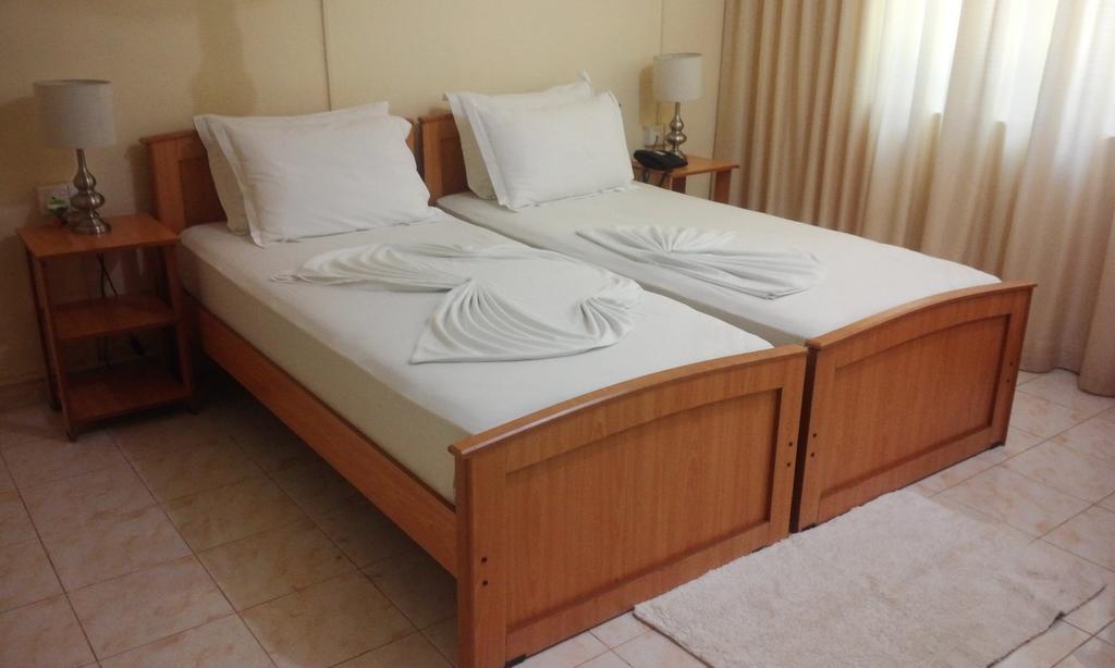 Hotel Melbourne Tourist Rest Anuradhapura Habitación foto